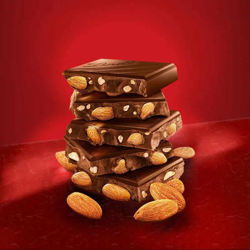 Lindt LES GRANDES Dark 31% Almonds 150g
